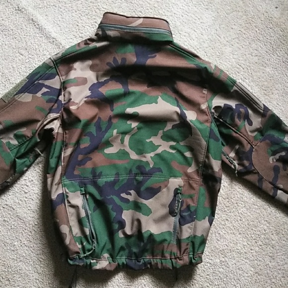 Camo jacket - Picture 3 of 3